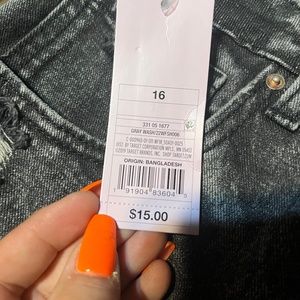 Womens high rise cutoff shorts